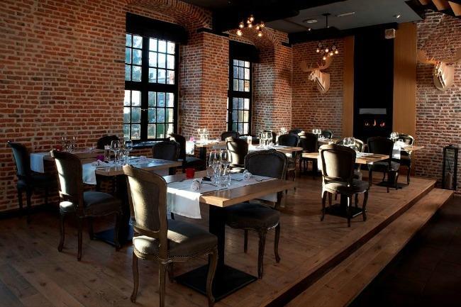 Qui connaît le resto le plus romantique de Valenciennes pour la Saint-Valentin ? Avec si possible une ambiance intimiste et des bougies. Plutôt style estaminet par exemple...